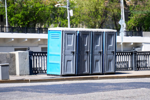 Best Portable restroom trailer rental  in Oneonta, AL